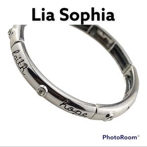 “Sentiment” Silver Tone w/Cut Crystal Stretch Bracelet